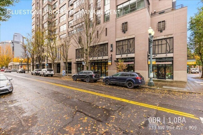 Foto del edificio - 333 NW 9th Ave