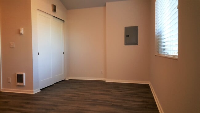 Building Photo - 813 N 44th St