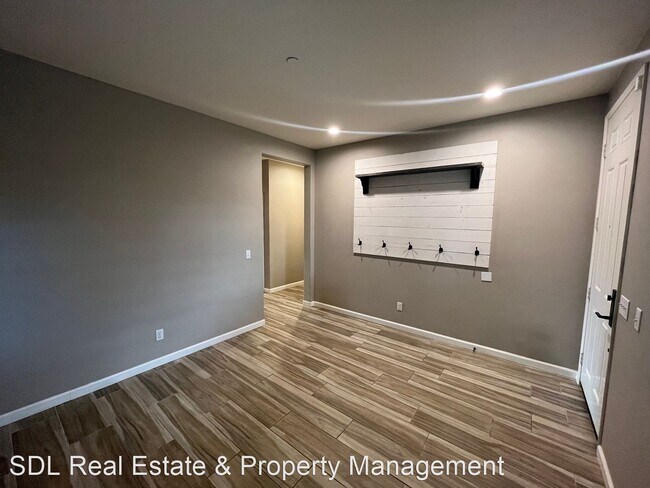 Building Photo - 5 br, 2.5 bath House - 34243 Chaparossa