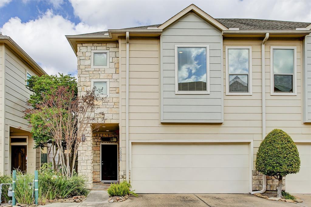 Foto principal - 3824 Center Plaza Dr