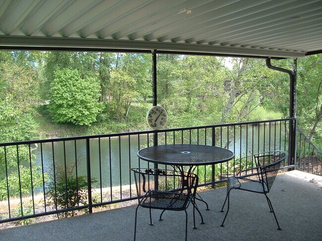 Foto del edificio - River beauty