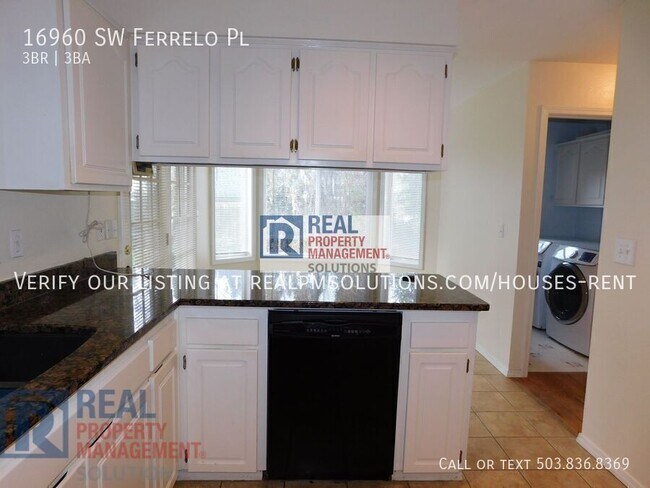 Building Photo - 16960 SW Ferrelo Pl