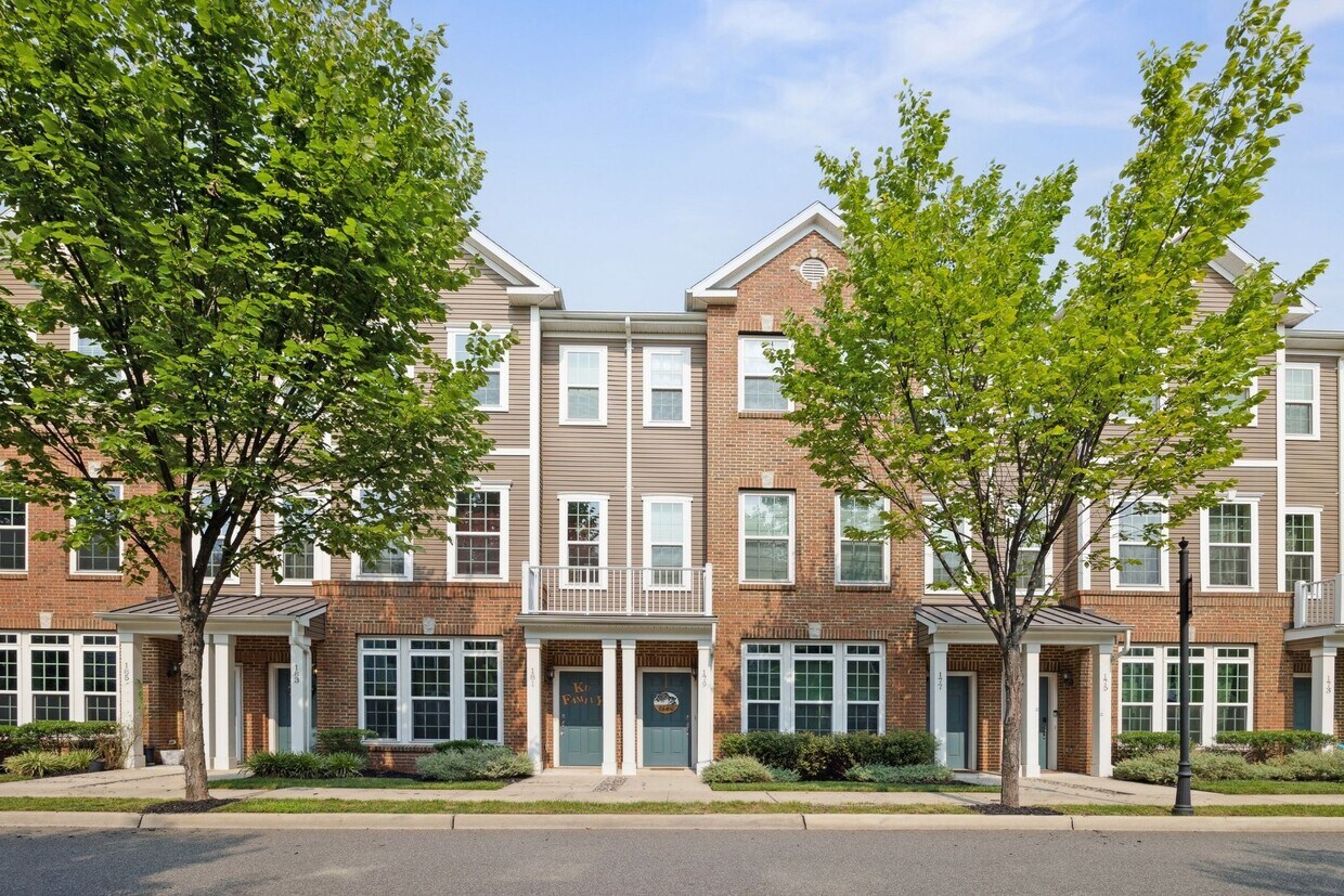 Primary Photo - 179 Wesmont Drive