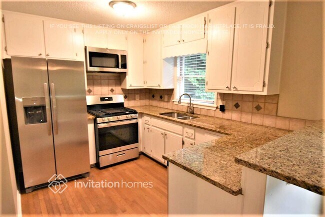 Foto del edificio - 1110 Wood Valley Rd