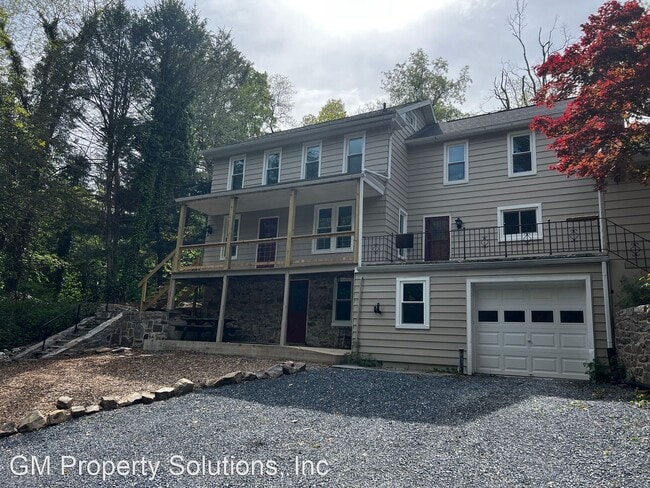 Building Photo - 3 br, 2 bath House - 1033A Prospect Road