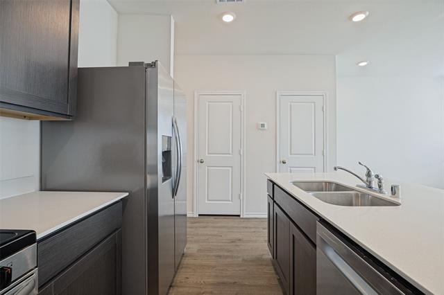 Building Photo - 209 Tall Cedar Wy
