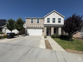 Building Photo - 3649 N Encina Ct