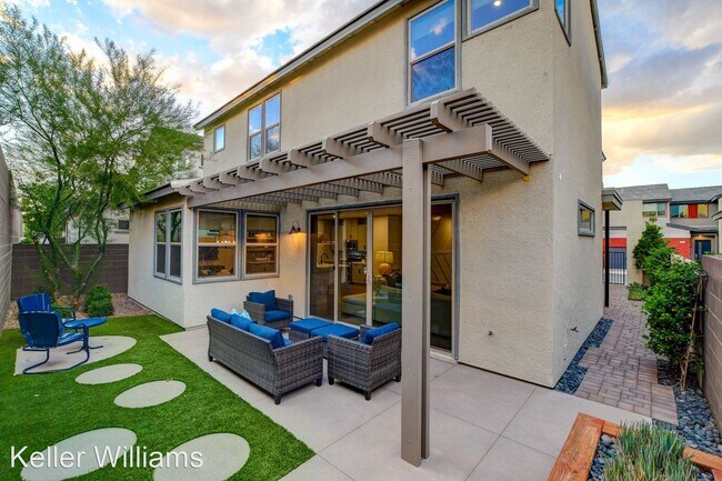 Building Photo - 4 br, 2.5 bath House - 3209 Vittoria Ave