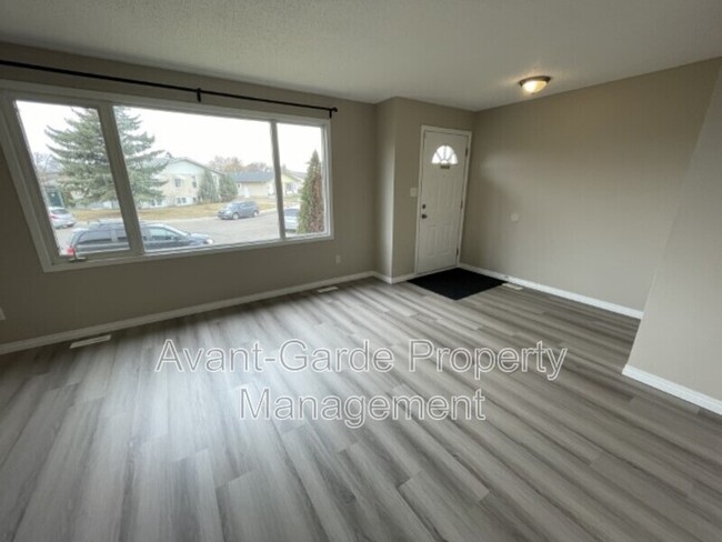 Building Photo - 3003-3131 131 Ave NW