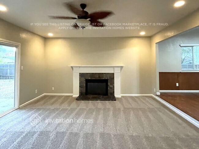 Foto del edificio - 640 W El Camino Ave