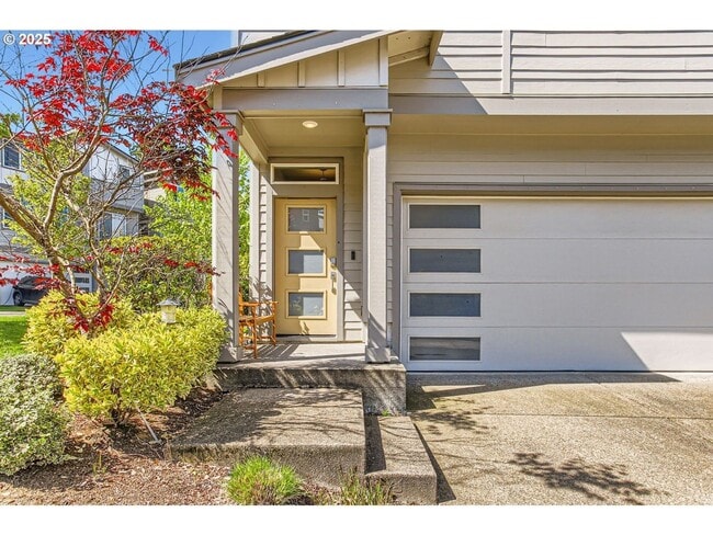 Building Photo - Modern Comfort in Happy Valley – 3BD/2.5BA...