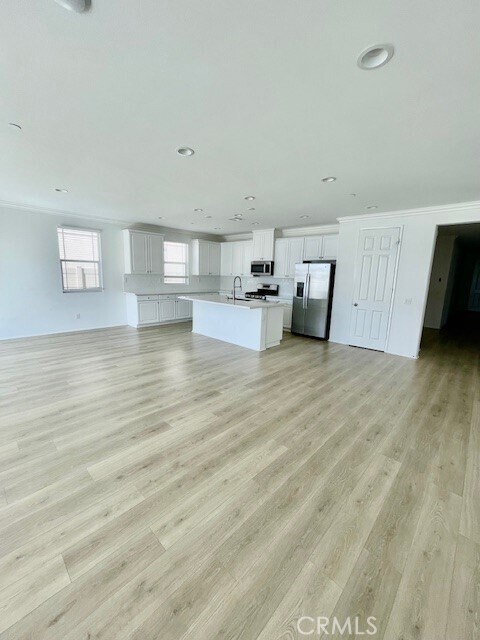 Building Photo - 2538 Wild Rose St