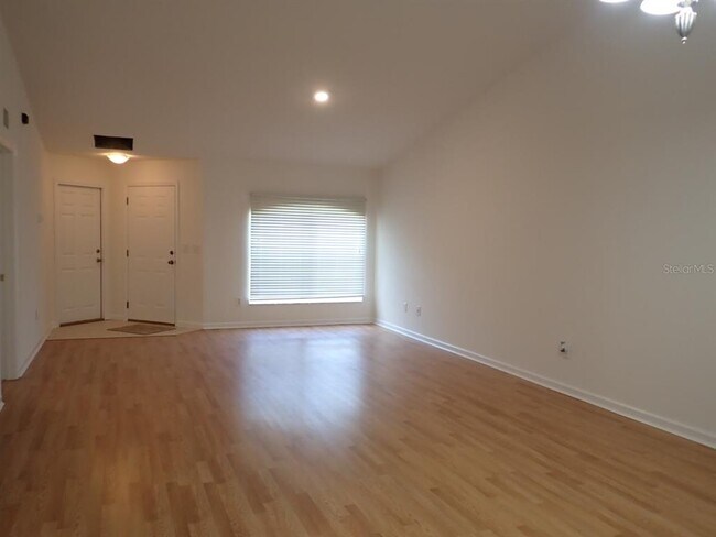 Foto del edificio - 6 Plateau Pl