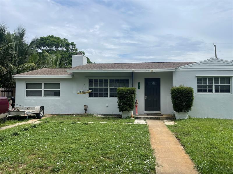 Foto principal - 343 Arlington Rd