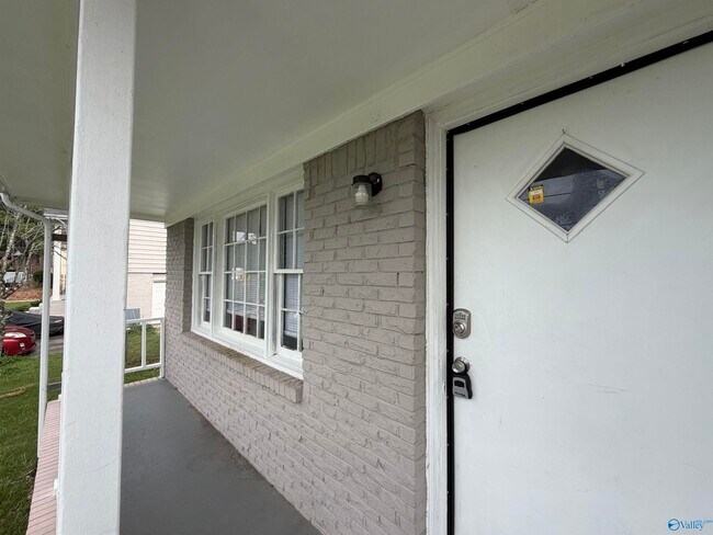 Foto del edificio - 3604 NW Stag Run Dr