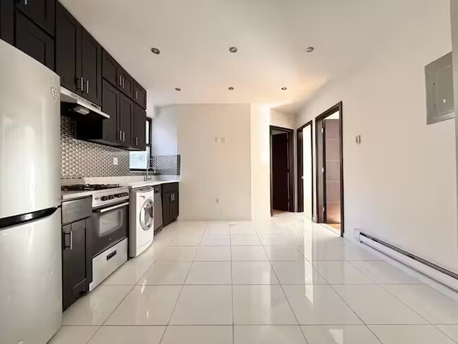 Photo - Nice room in a good neighborhood Apartment