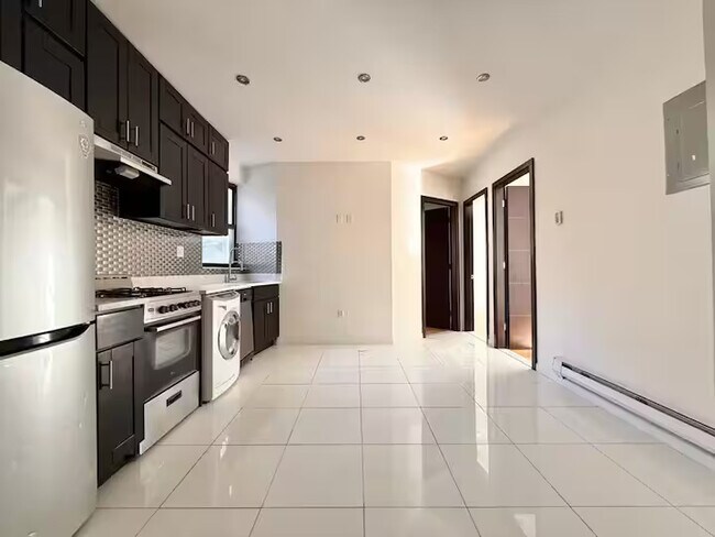 Foto del edificio - Nice room in a good neighborhood