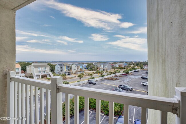 Foto del edificio - 2000 New River Inlet Rd