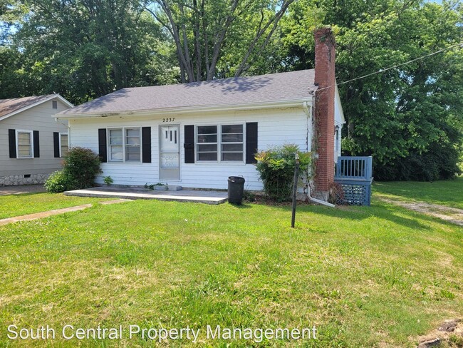 Building Photo - 2 br, 1 bath House - 2237 Smallhouse Road