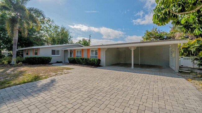 Building Photo - 2904 Homasassa Rd