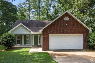 Building Photo - 2213 Brookline Ct
