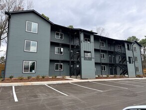 Building Photo - 1309 Hudson Ave