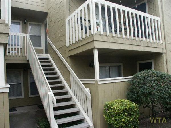 Foto del edificio - 2819 Foster Ln
