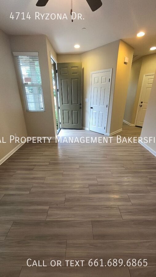 Building Photo - 4714 Ryzona Dr