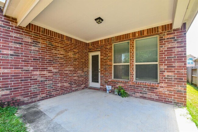 Foto del edificio - 4922 Harper River Ct