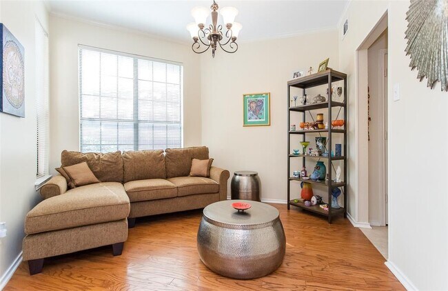 Foto del edificio - 6023 Stately Ct