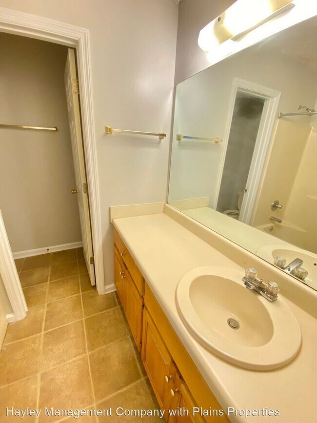 Building Photo - 3 br, 2 bath House - 218 Rosalie Ct
