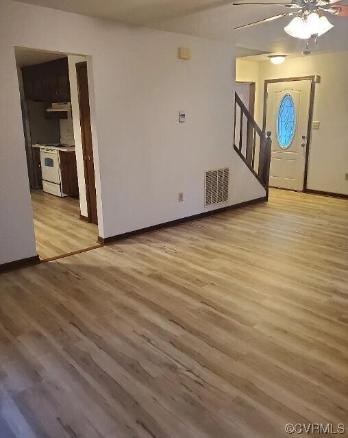 Foto del edificio - 6912 Deer Run Ln