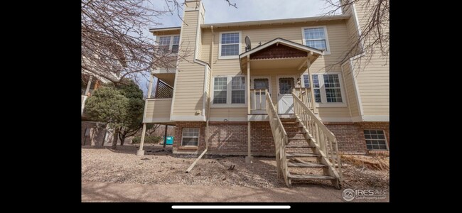 Building Photo - 3200 Azalea Dr
