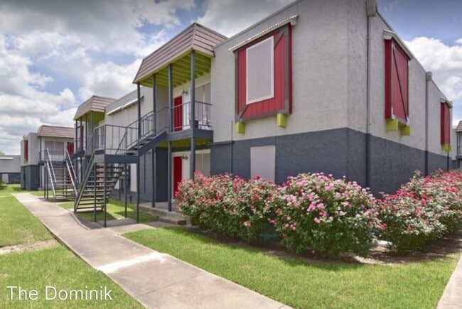 Building Photo - 700 Dominik Dr