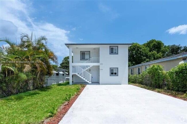 Building Photo - 3059 NW 58th St