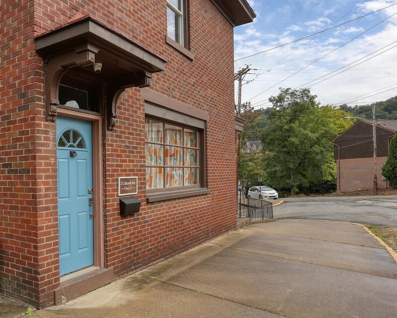 Primary Photo - 2 Caldwell Ave