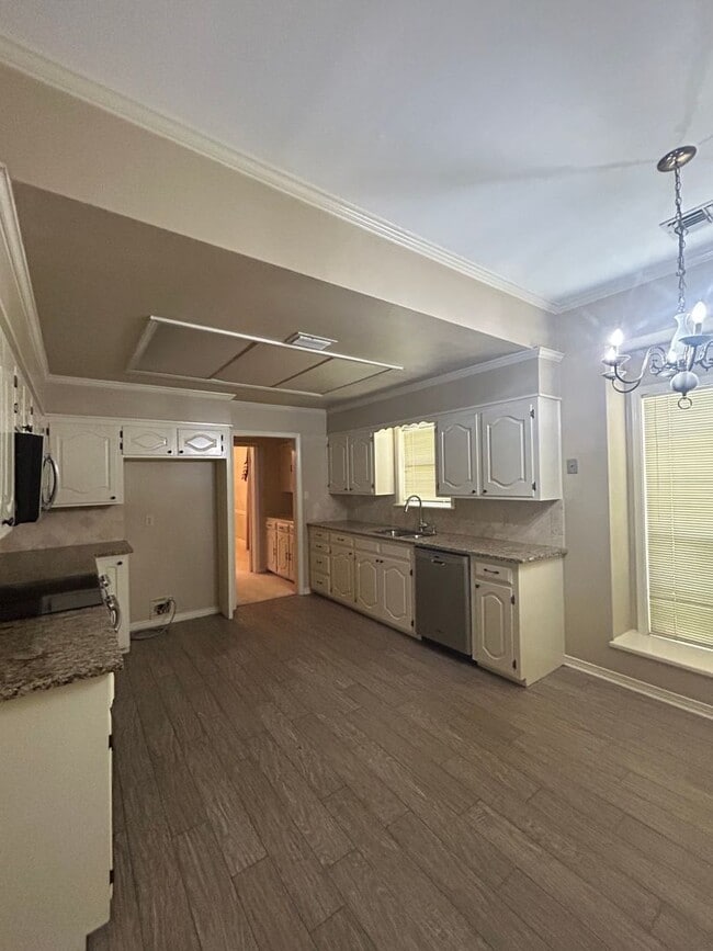 Building Photo - Rental Property