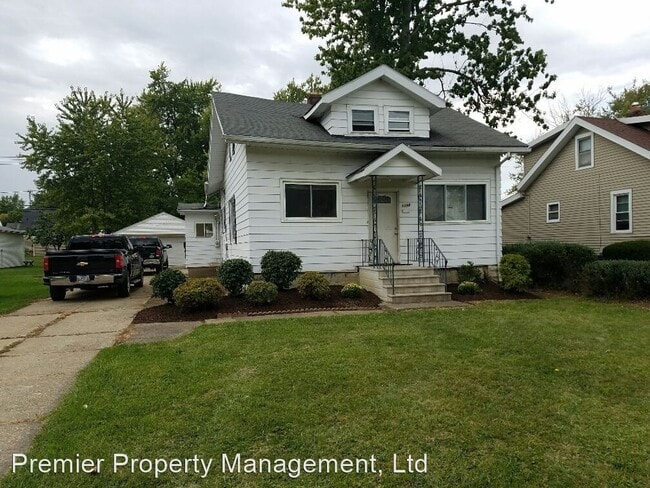 Building Photo - 4 br, 1 bath House - 1398 Washington Blvd