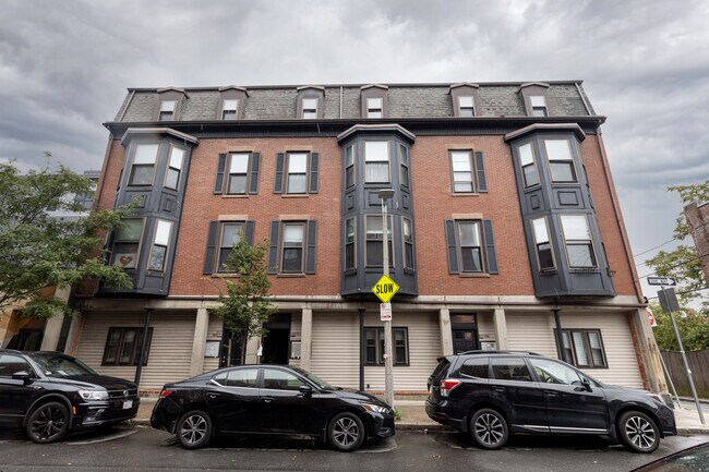 Building Photo - 158 F St