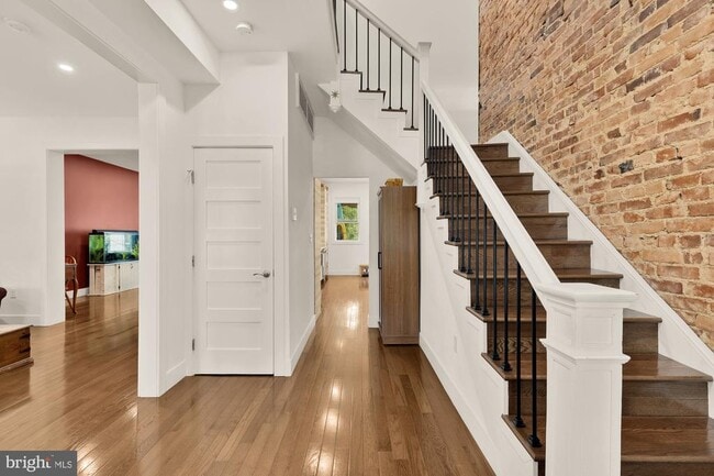 Building Photo - 4012 7th St NW