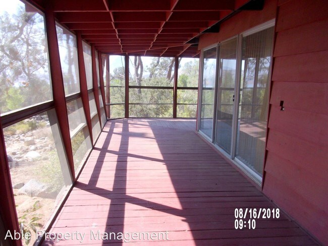 Building Photo - 2 br, 1.5 bath House - 253 Evans Rd