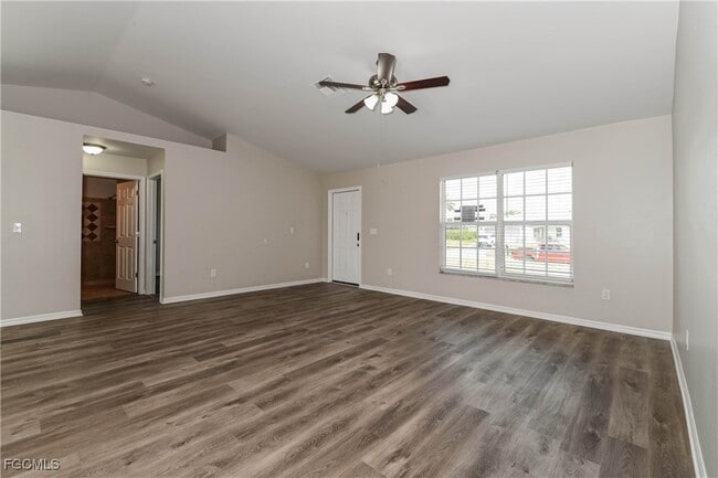 Building Photo - 2216 NW 5th St