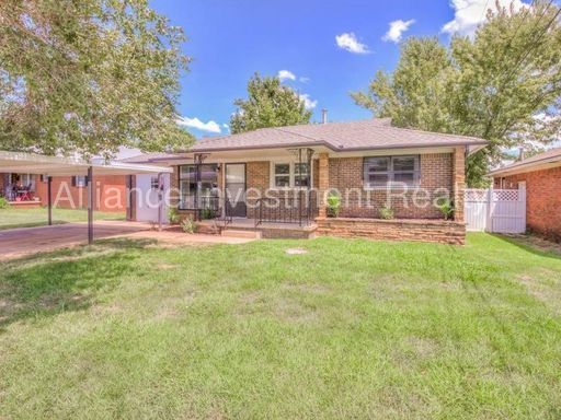 Foto principal - 3000 N Vermont Ave