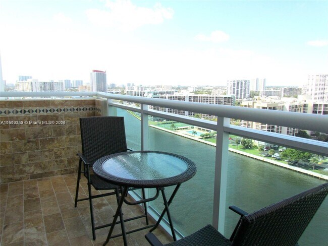 Building Photo - 3000 S Ocean Dr