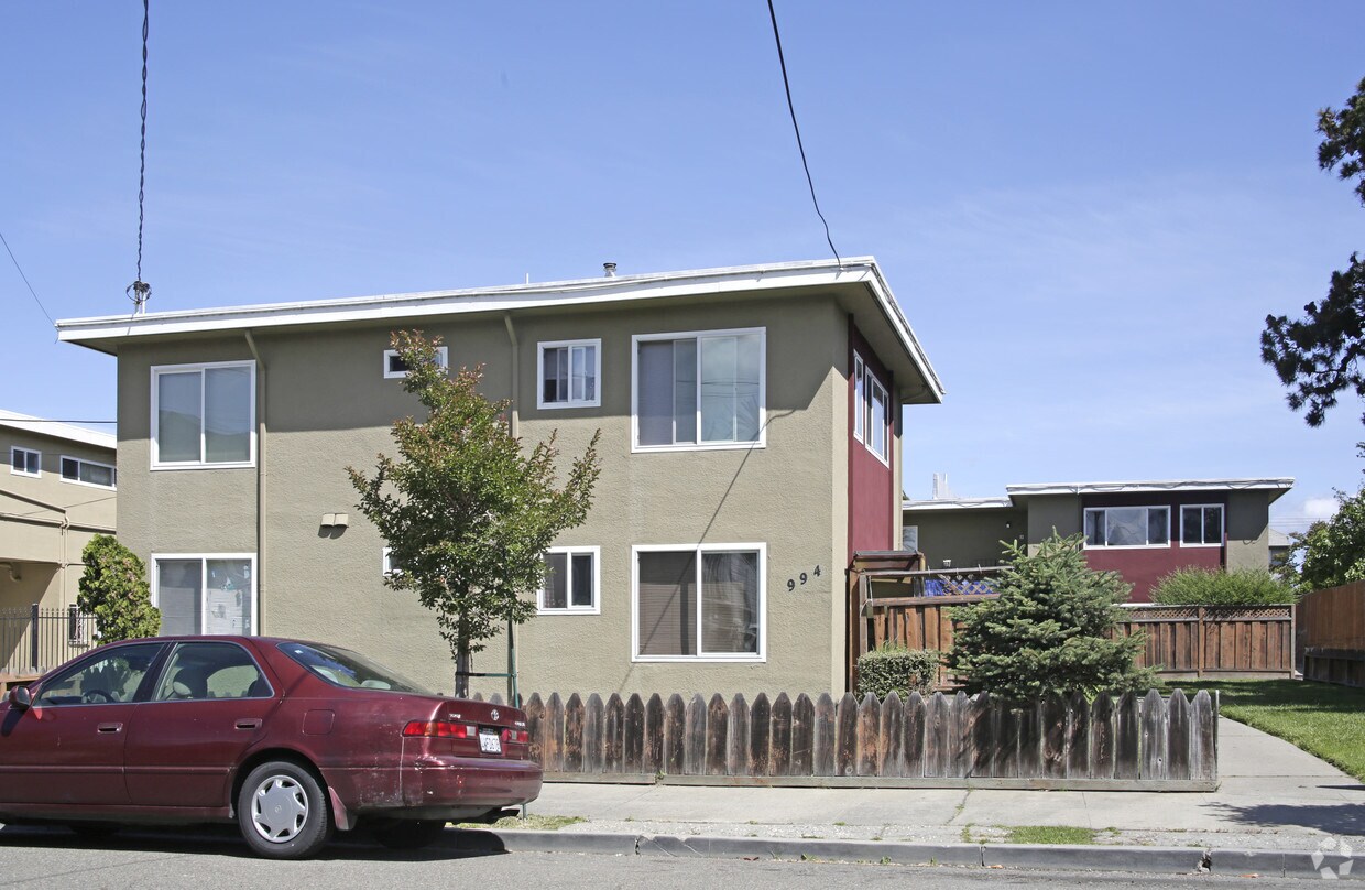 Building Photo - 994-996 60th St