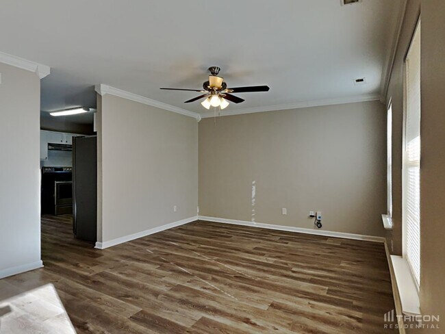 Building Photo - 124 Red Feather Ct