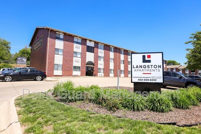 Foto del edificio - 7110-7122 Jones Circle - 7122-3