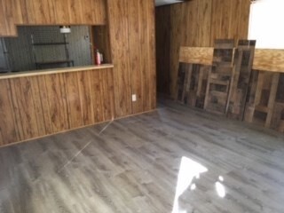 Building Photo - 359 Glenwood Dr