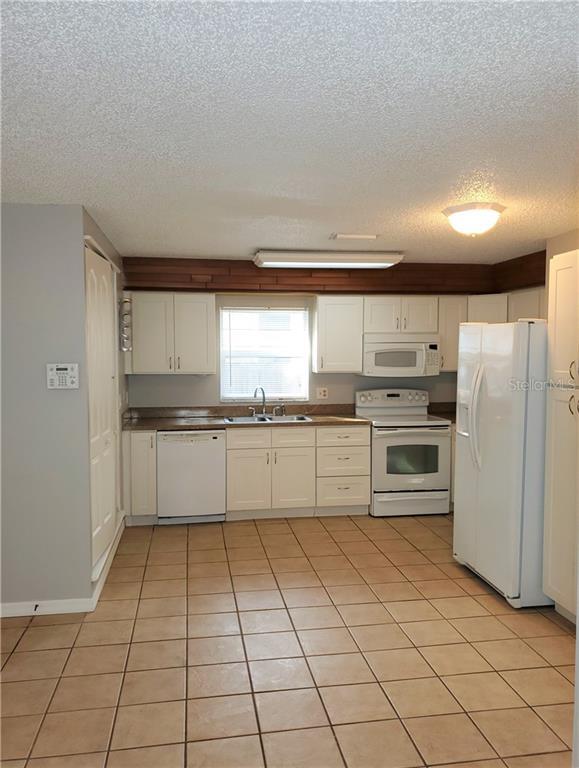 Foto del edificio - 15490 59th St N