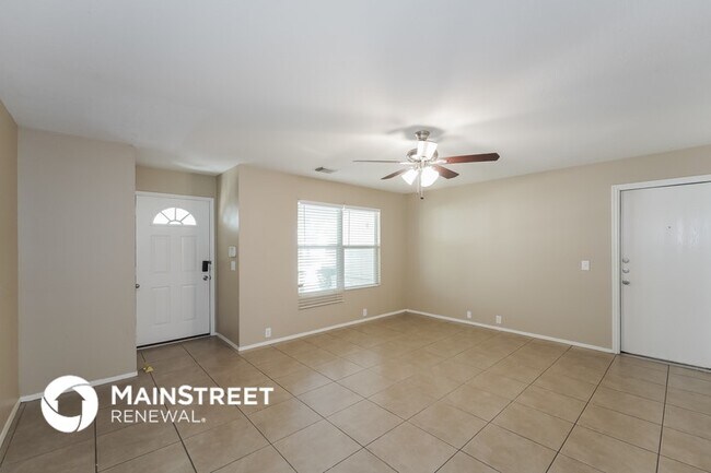 Foto del edificio - 3235 Dartmouth Field Ln